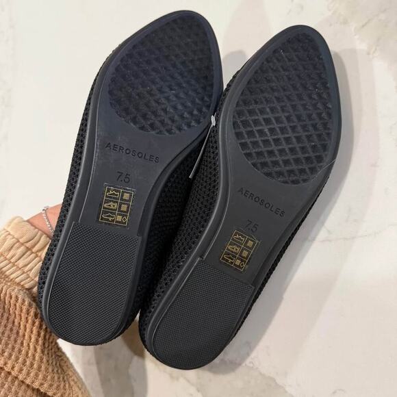 Aerosoles NWT Anita Scalloped Elastic Ballet Flats Women's 7.5M Black Minimalist - Picture 8 of 9